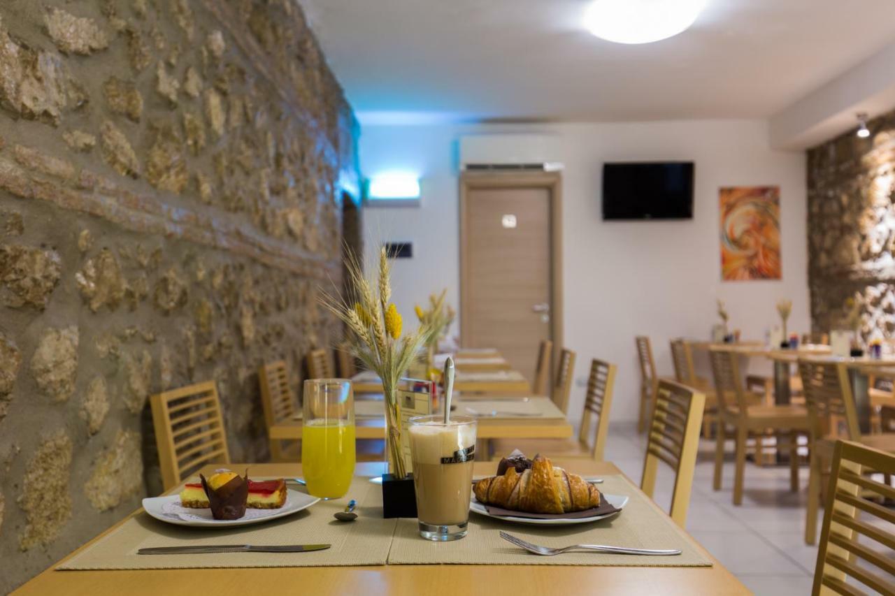 Plana Hotel 카세르타 외부 사진