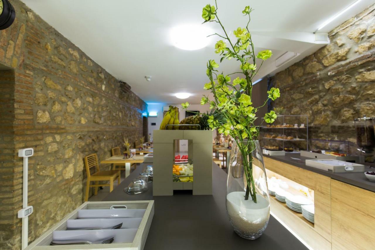 Plana Hotel 카세르타 외부 사진